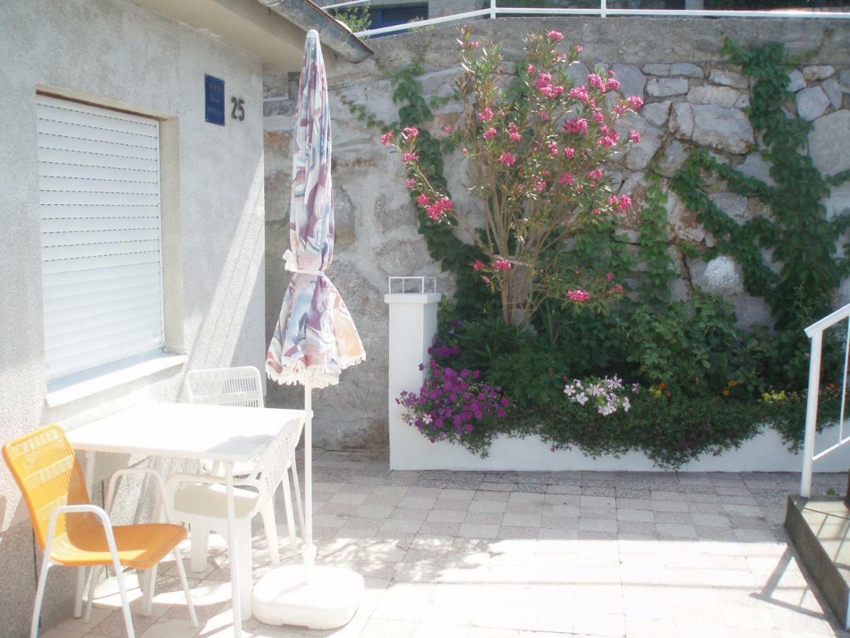 Apartment Antonija Senj (Lika-Senj) Exterior photo
